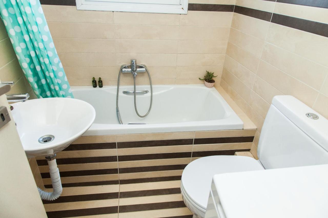 Bright Apt. With Lovely View In Lycabettus! Appartement Athene Buitenkant foto
